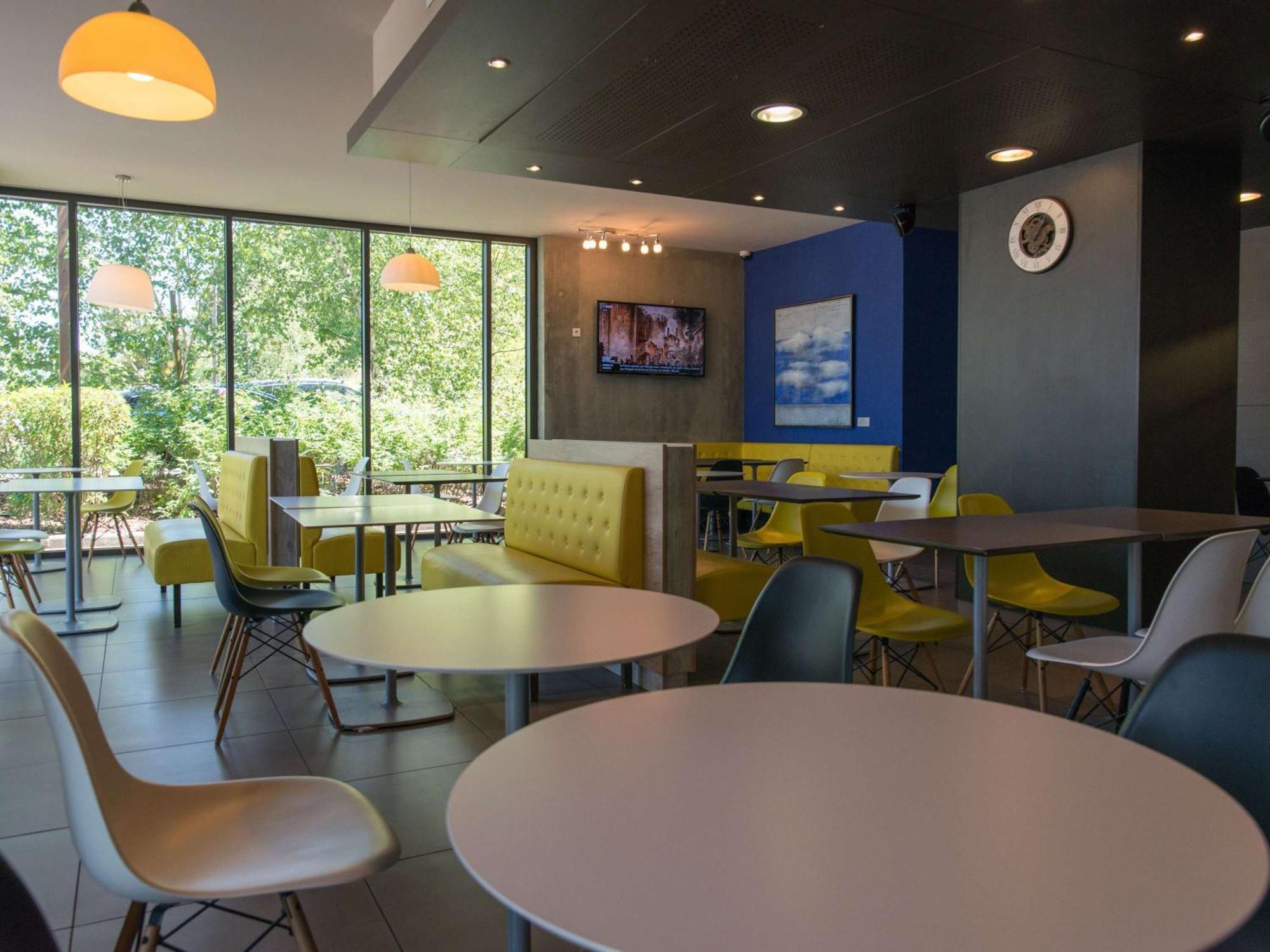 Ibis Budget Porte De Geneve 2* Archamps